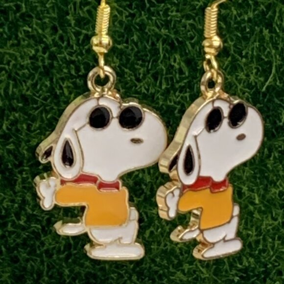 Snoopy Earring, Peanuts Earring, Snoopy Jewelry, Joe Cool Earring, Gift Idea - Picture 4 of 5